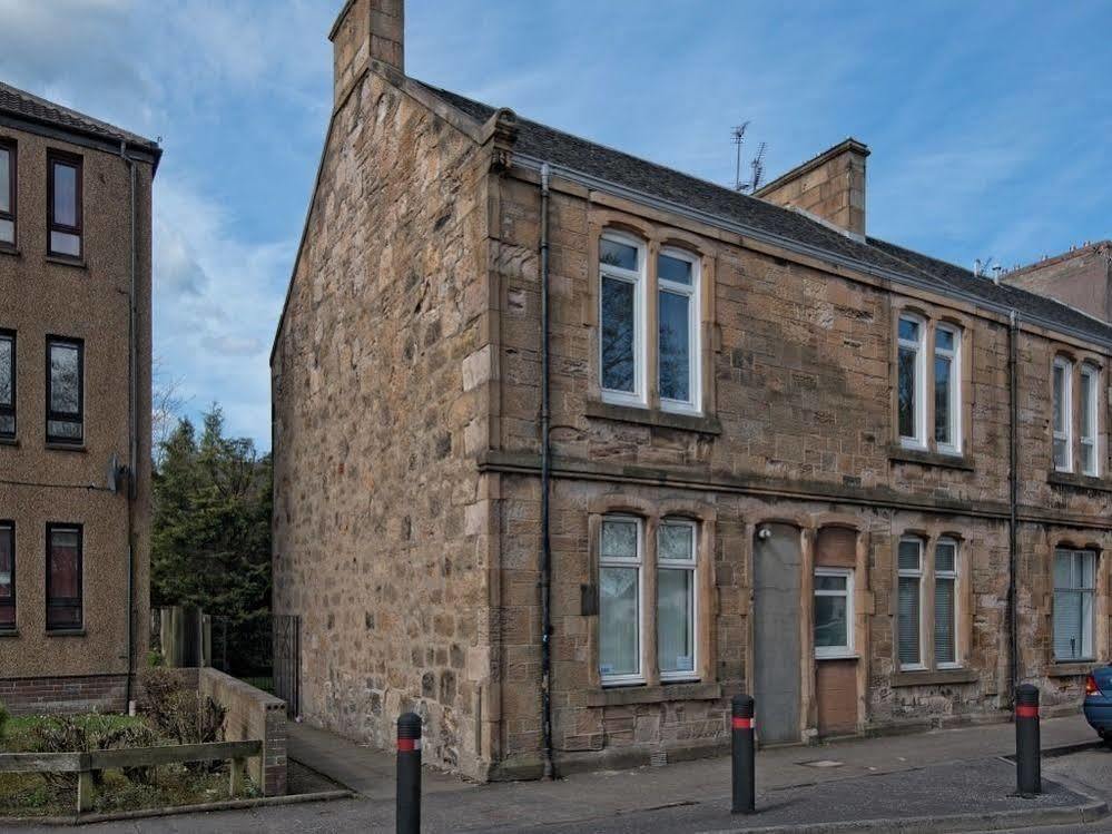 Carmel Apartments Falkirk Exterior photo